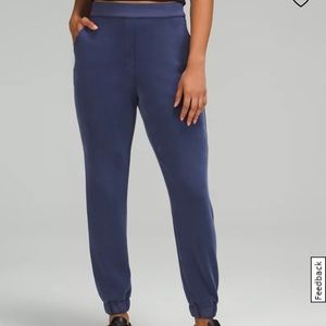 Lululemon softstreme relaxed HR pant